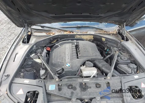 2011 BMW 535I xDrive z USA, uszkodzony, nr VIN WBAFU7C54BC439764